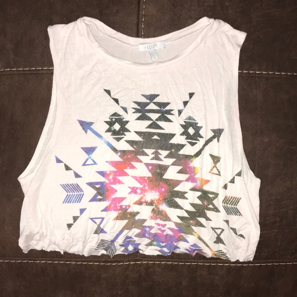 ☂️Self cropped boho patterned Delia’s top☂️